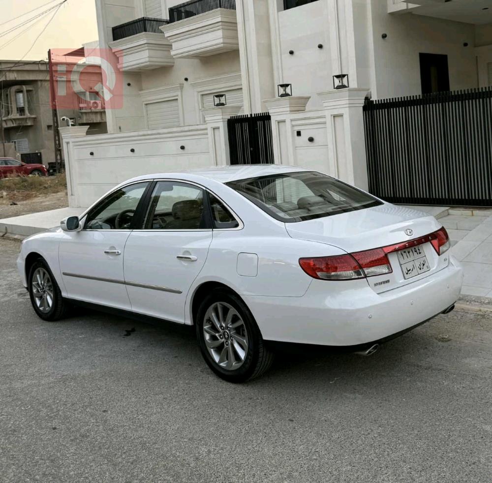 Hyundai Azera